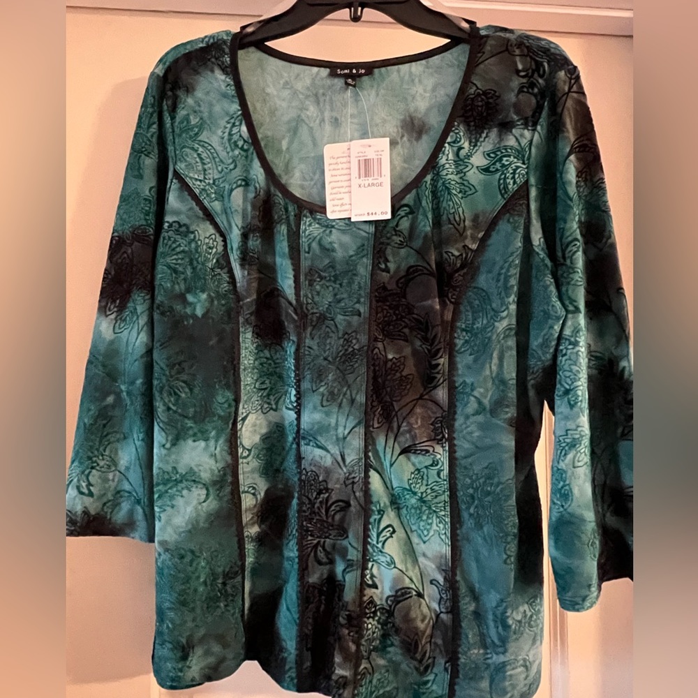 3/4 length sleeve top